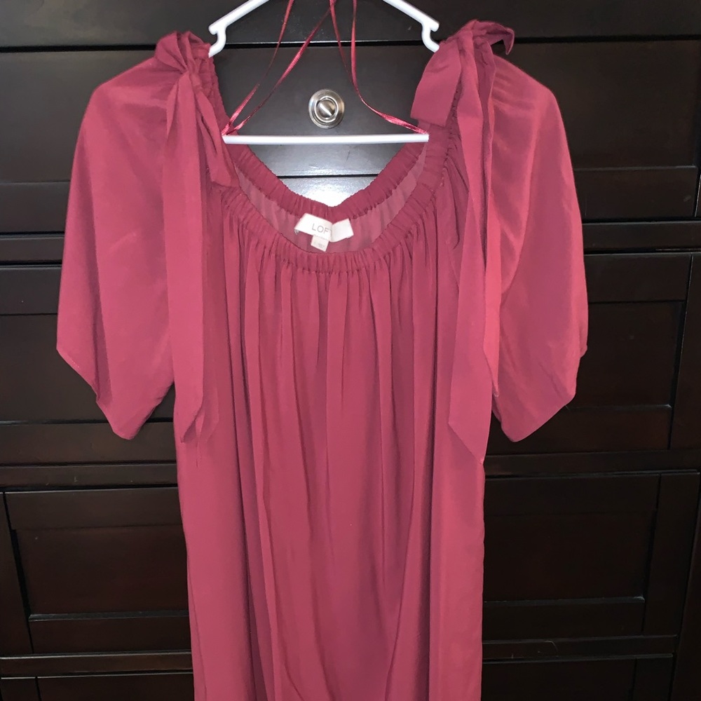 Ann Taylor Loft Maroon Off the shoulder Dress